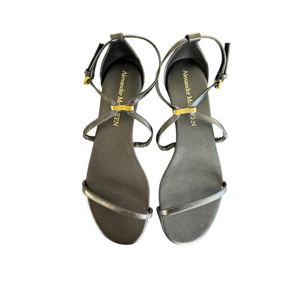 Alexander McQueen NIB Engraved Logo Sandals in Black Size 39.5 - Picture 5 of 13